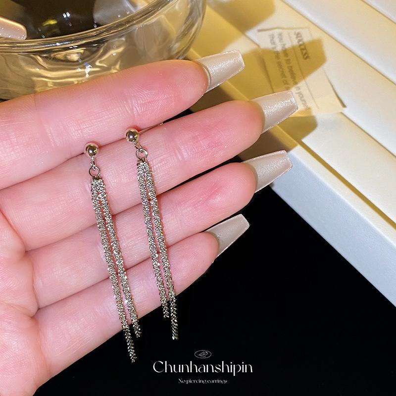 Silver fine flash tassel new thin face temperament ear clips niche design advanced sense mosquito coil disc without ear piercings