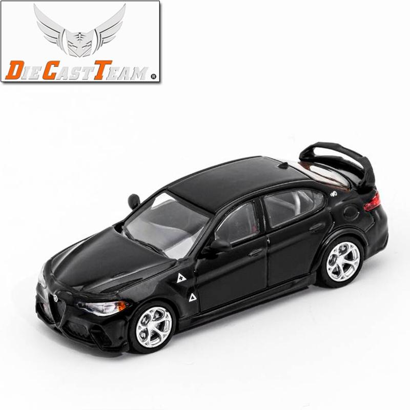 QGDM1 DCT 1/64 Alfa Romeo Giulia Juliet GTA Car Alloy Motor Vehicle Diecast Metal Model Kids Xmas Gift Toys for Boys