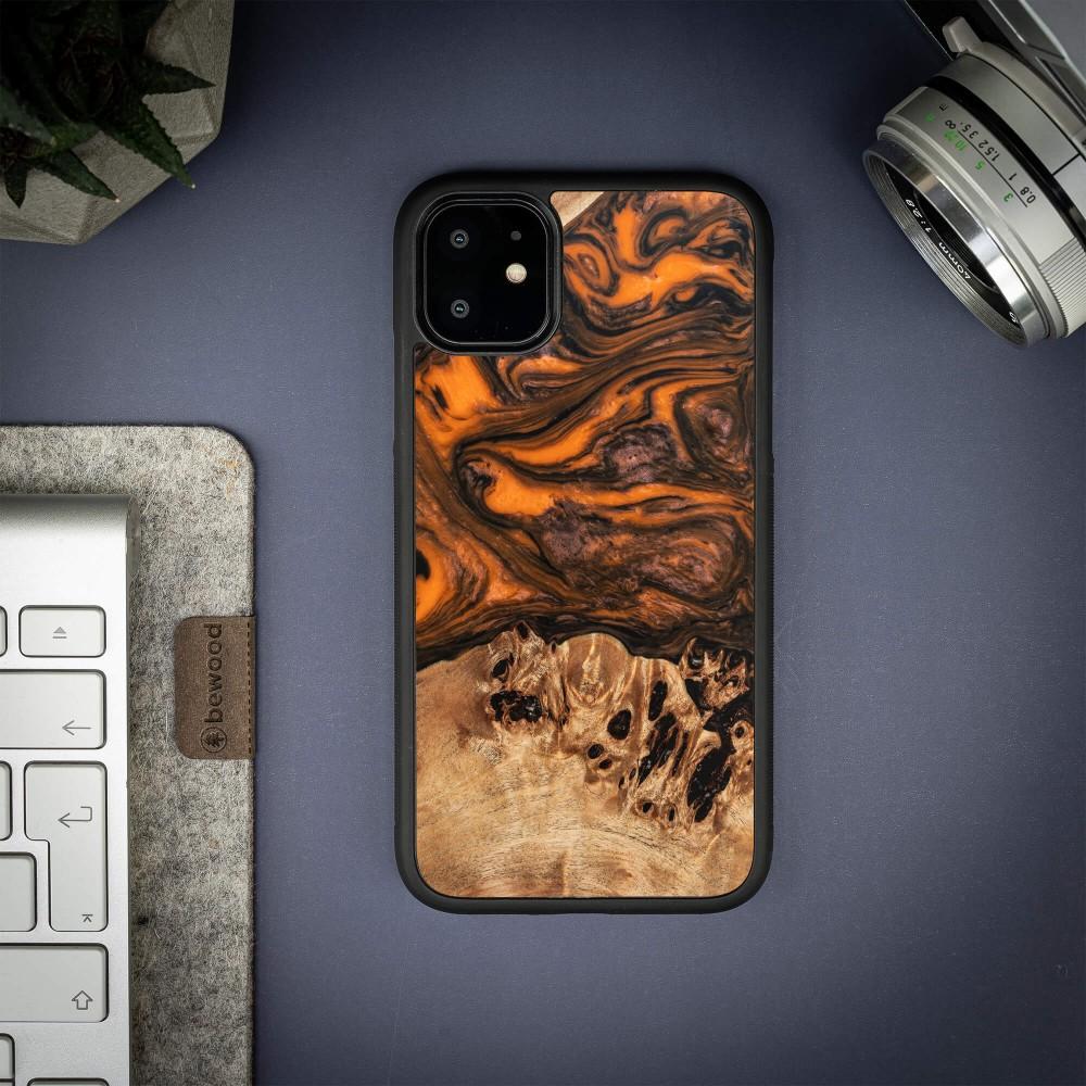 Bewood Unique case for iPhone 11 - Orange