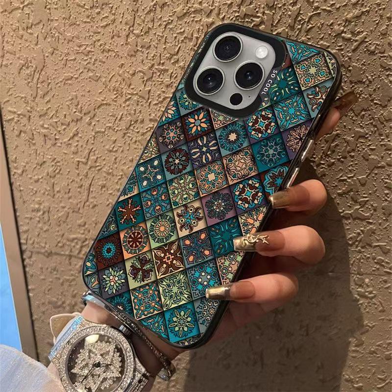 Чехол с узором-тотемом для Apple iPhone: Совместимо с 15 Pro Max, 16 Pro, 14 Pro и 17