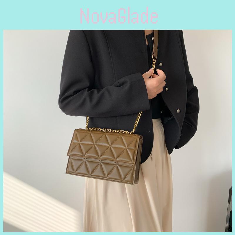 Stylish Pu Leather Small Box Handbag For Women With Magnetic Closure And Sleek Design