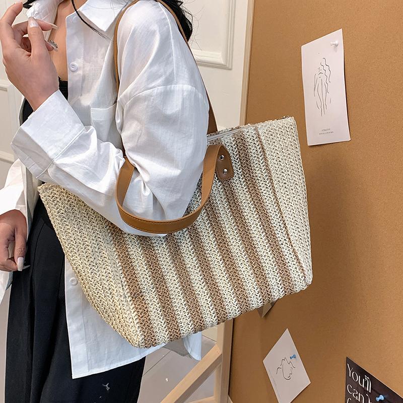Striped Straw Shoulder Bag for Women Beach Bag Holidays Shopping Casual Tote New Summer Design