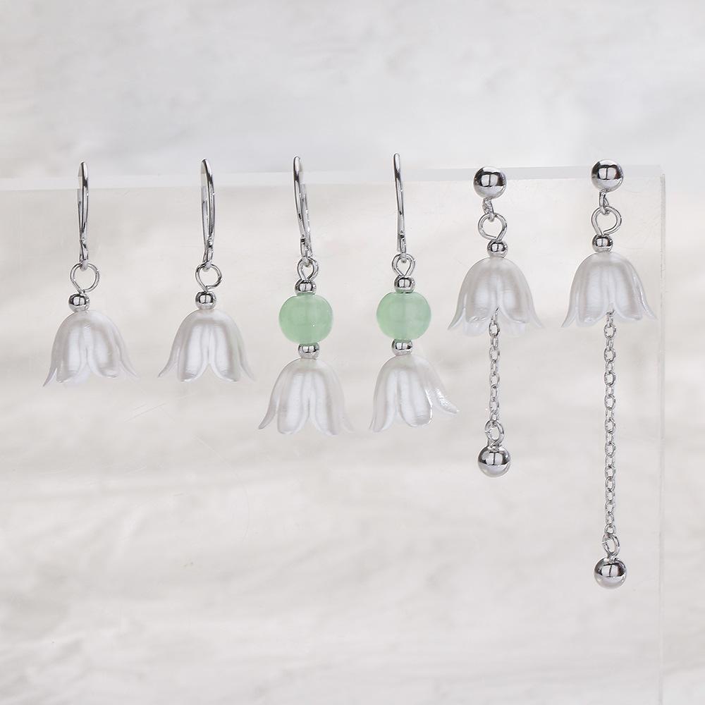 Оригинальный дизайн Sense Цветок Ландыша Серьги-крючки Ретро Чай Темперамент Цветок Бахрома Асимметричные серьги Хотан Нефрит