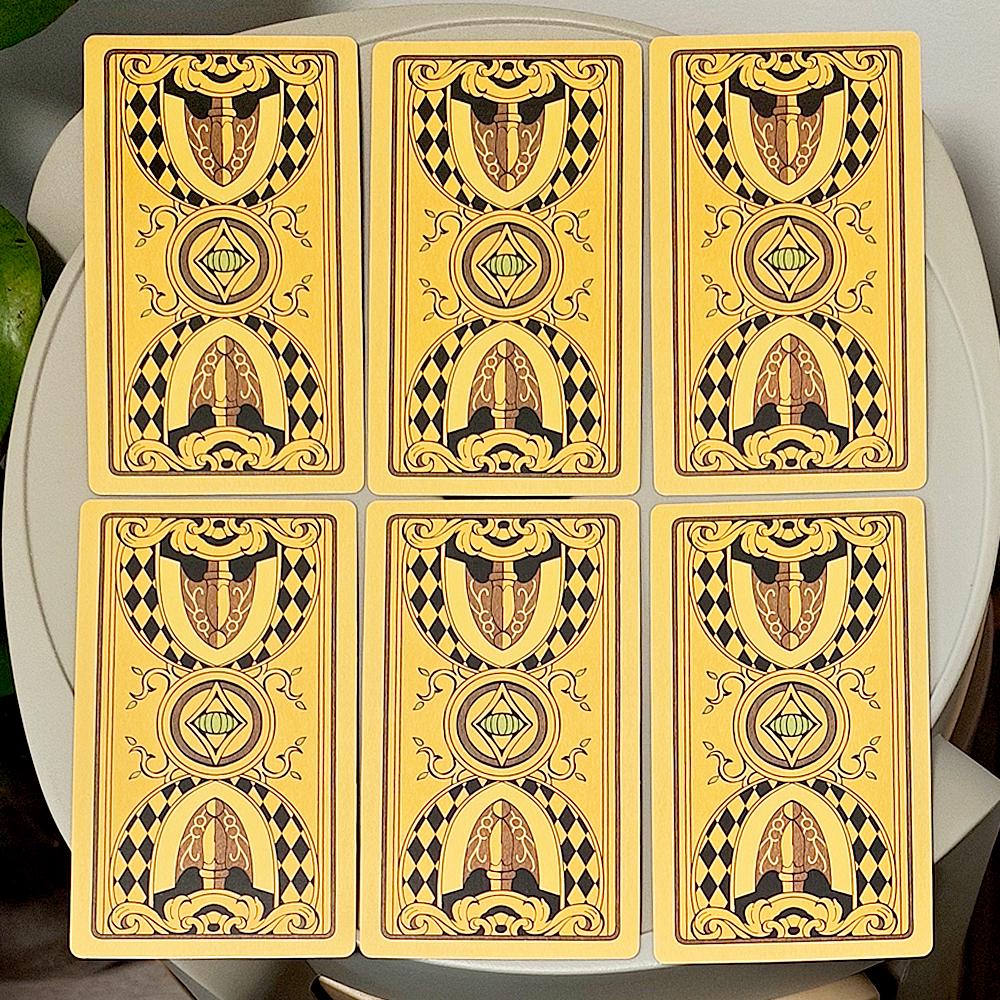 Колода карт Таро JOJO в жесткой коробке, 80 шт. Двусторонние тисненые аниме-карты Таро Колода Таро Bizarre Adventure 12x7 см