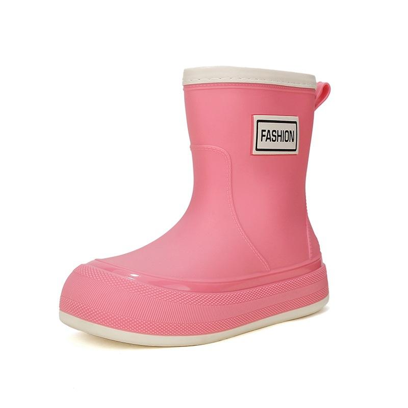 Сапоги для дождя женские короткие трубчатые модные трендовые верхние туфли интегрированные водонепроницаемые и нескользящие сапоги для дождя мягкая толстая подошва износостойкая резина