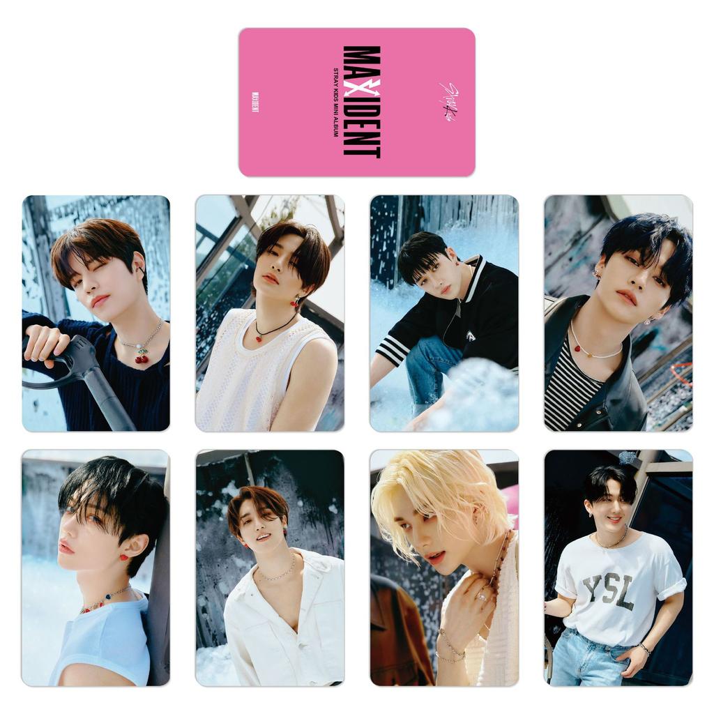 SKZOO's same style men's group po card for the new album "NOEASY" featuring celebrity merchandise cards