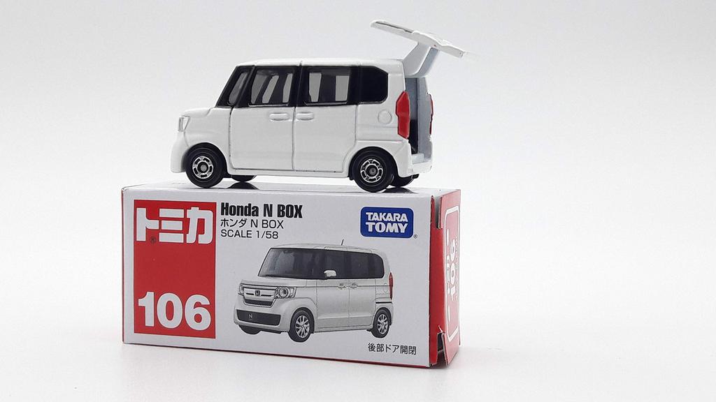Tomica 106 Honda No. N-BOX (Box)
