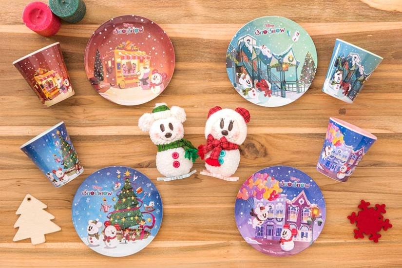 Disney Christmas 2017 Plate Set (Set of 4) Tokyo Disney Resort Exclusive Snow Snow Mickey & Minnie Snowmen