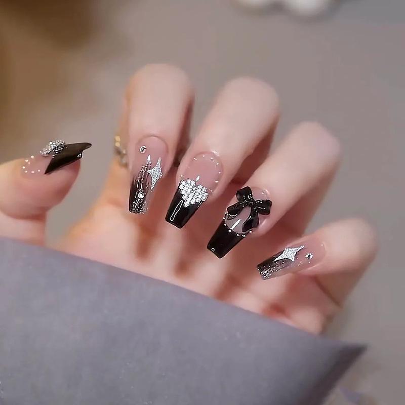 Elegant Spicy Girl Black Bow Heart Rhinestone Press-on Nails