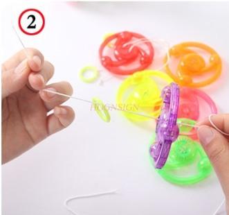 20Pcs Luminous Pull Wire Flywheel Luminous Ufo Flashing Toy Children'S Nostalgia Whistle Rattling Gift