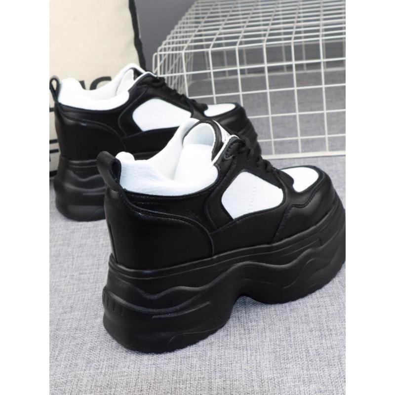 Мода 12 см Коровья замша Натуральная кожа Женские вулканизированные туфли Платформа Клин Скейтбординг Высокий бренд Каблуки Повседневная летняя обувь