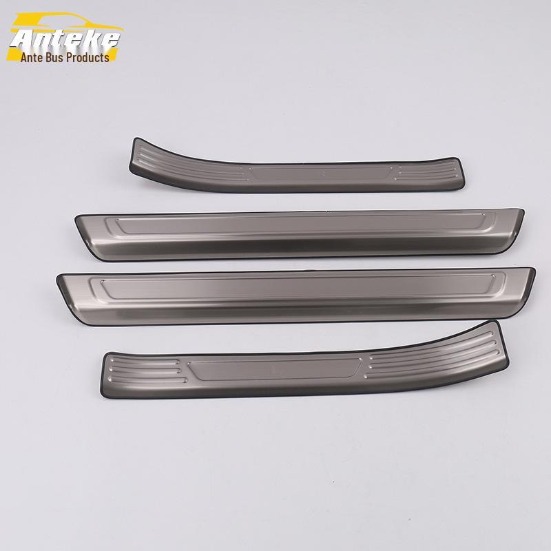 Защита багажника Q3: Защитная накладка на порог и приветственная накладка для внешнего вида автомобиля