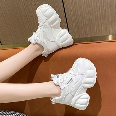 Однотонные женские спортивные туфли на толстой подошве, высокие дышащие повседневные туфли, 10 см, модные повседневные кроссовки на толстой подошве для бега