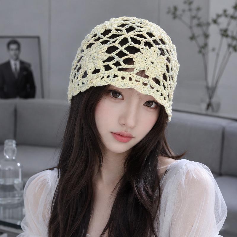 Ju Jingyi exquisite headscarf hat children hollowed out spring and summer thin literary and artistic face small woven hat stack hat