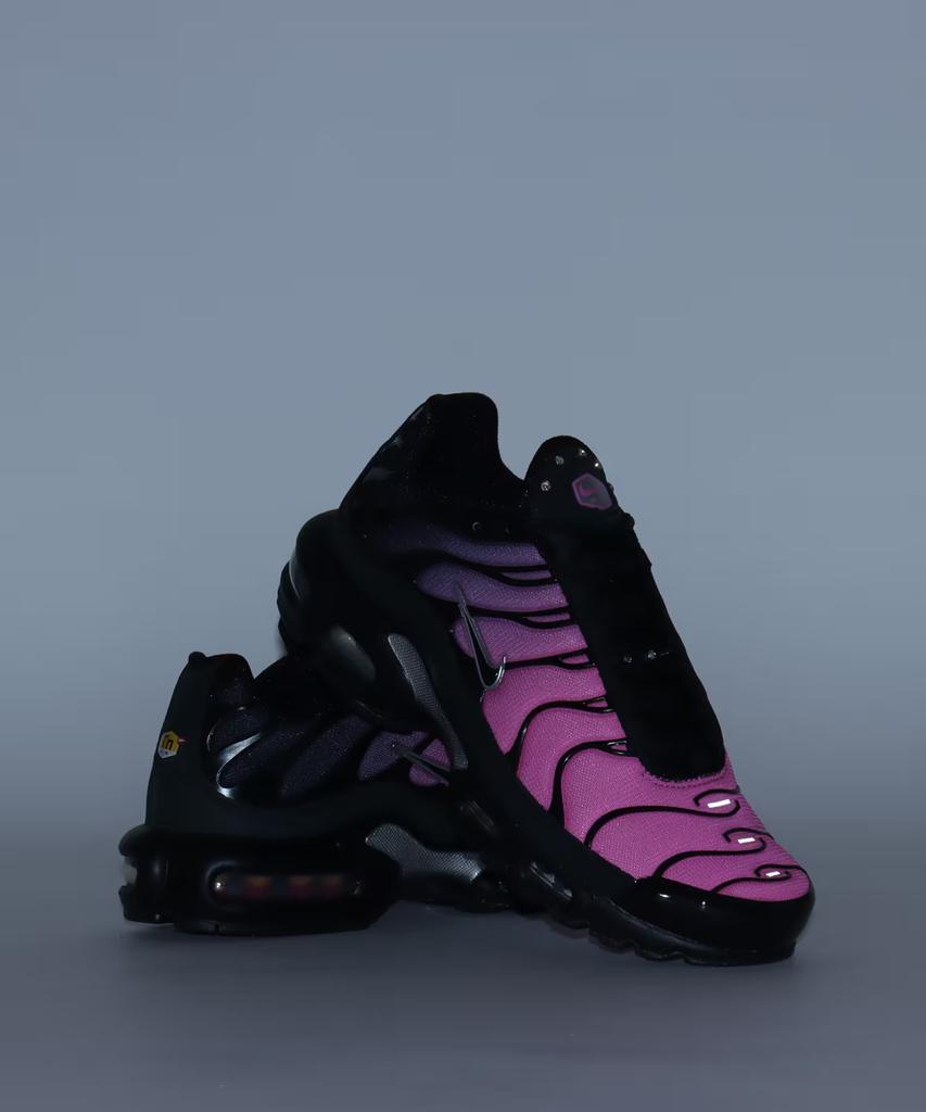 IQ0280-010 Nike Air Max Plus Розовый градиент (Женский)