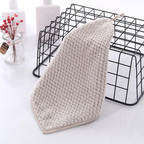 Yousheng Coral Velvet Plaid Texture Bath Towel Strong Water Absorption Fluffy Towel with Lanyard Design Easy To Clean Hand Towel