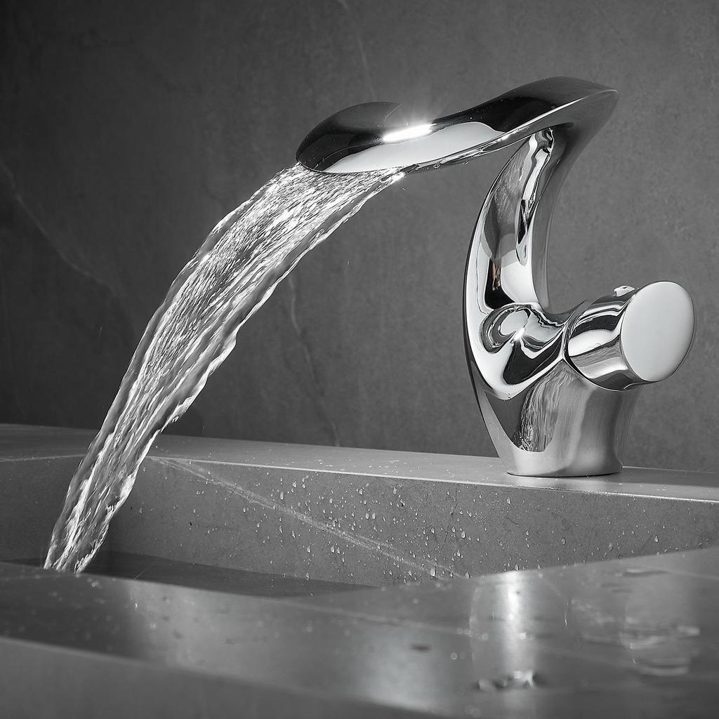 Роскошный медный водопадный кран для ванной комнаты виллы - функция горячей и холодной воды, креативный дизайн для умывальника