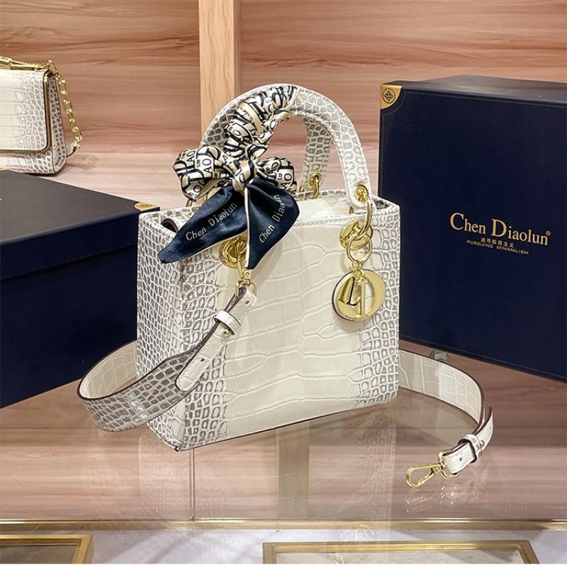 Модная дамская сумочка-темперамент, элегантная, через плечо, с крокодиловой текстурой, с лентой, с украшением в виде столетней сумки через плечо