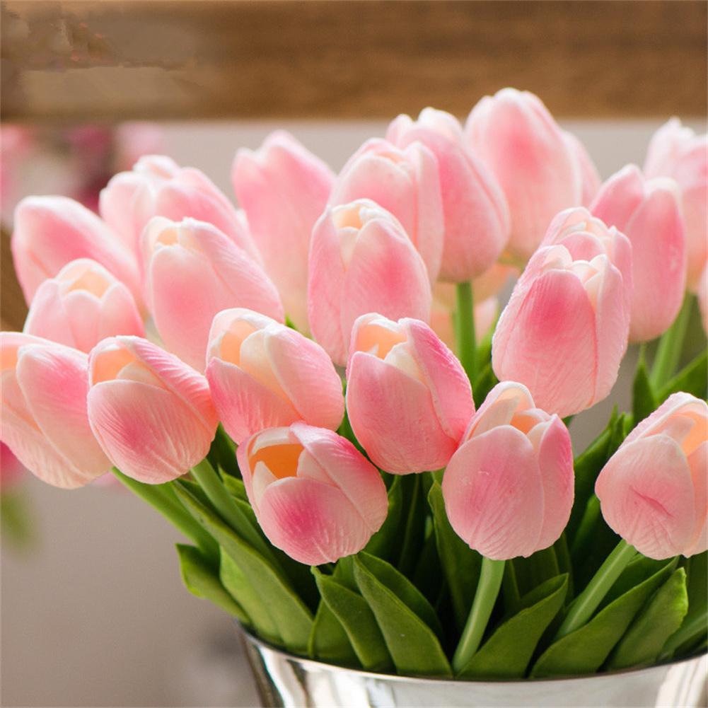 Миниатюрный искусственный тюльпан Bunga Tiruan Hand Bouquet Beauty в вазе