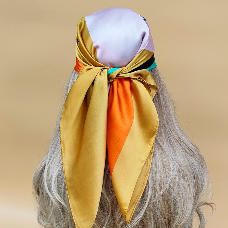 Popular 70X70CM Beach Scarves The Four Seasons Square Kerchief New Style Women Luxury Headscarf Design Sunscreen Silk Hijab