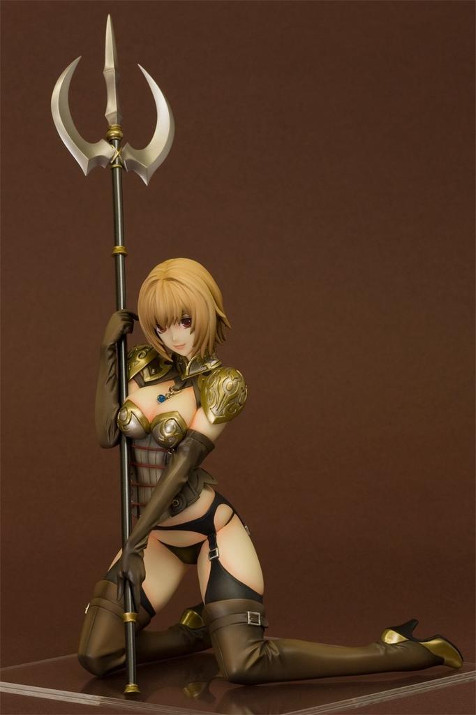 КРАСНЫЙ КАМЕНЬ Лансер масштаб ПВХ окрашенный готовый (1/7 продукта)