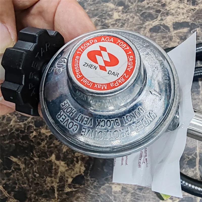 Газовый шланг и редуктор для газового гриля (LPG) Газовый шланг 150 см / 59" Редуктор давления 50 мбар Комплект регулятора Адаптер для газового гриля-барбекю (LPG)