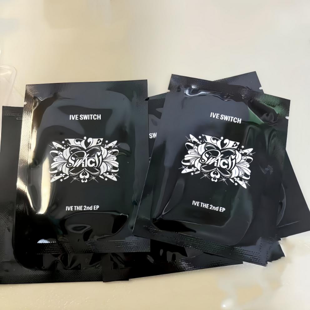 Айв Свитч Минини Лайн Френдс Фотокарточка 1 пачка (3 листа) Неоткрытый (Внутренняя доставка)