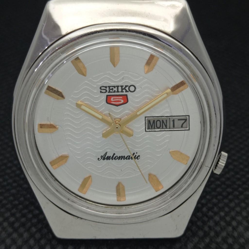 USED VINTAGE SEIKO 5 AUTOMATIC 7005A JAPAN MENS D/D SILVER WATCH 603-a313762-9 SKU603-a313762