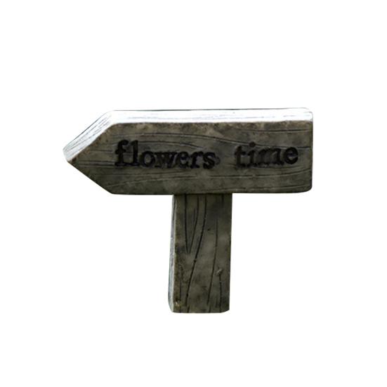 1Pc Cute Fingerpost Mini Garden Landscape Miniature Ornaments DIY Scenery