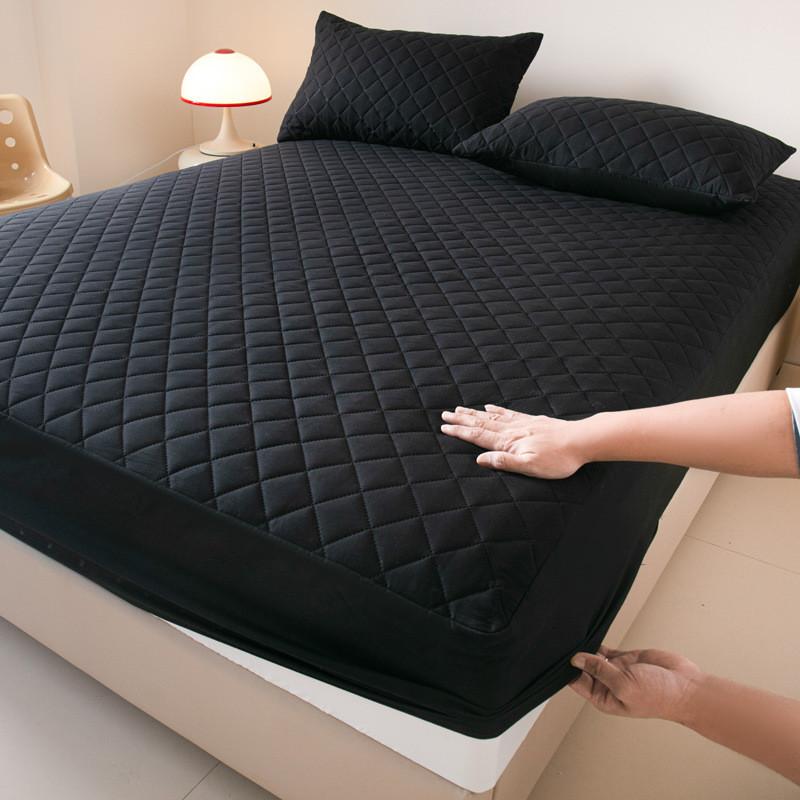Polyester Bed Cover With Solid Color Design For Bed Protects Mattress And Prevents Dust