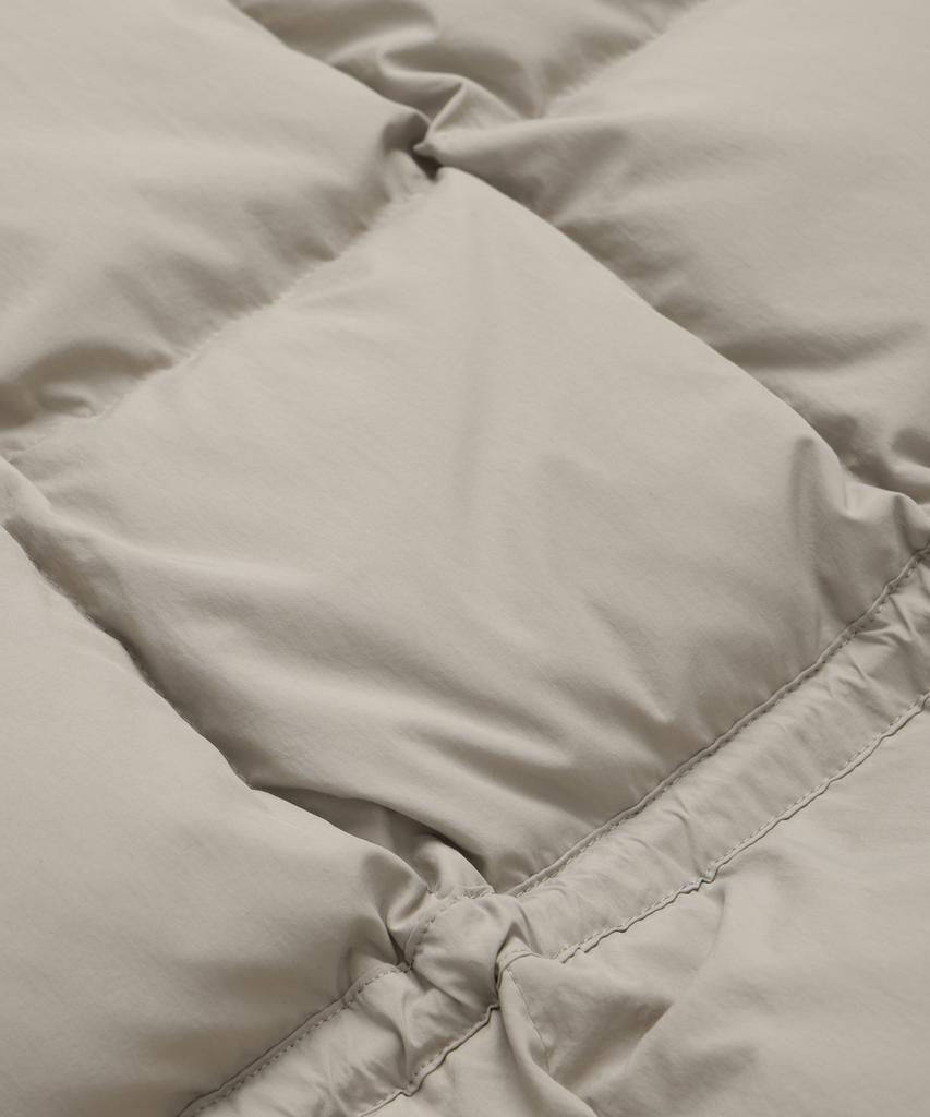 BROOKS BROTHERS Karakoram Down Jumper (Light Grey) (Bbopmug405)