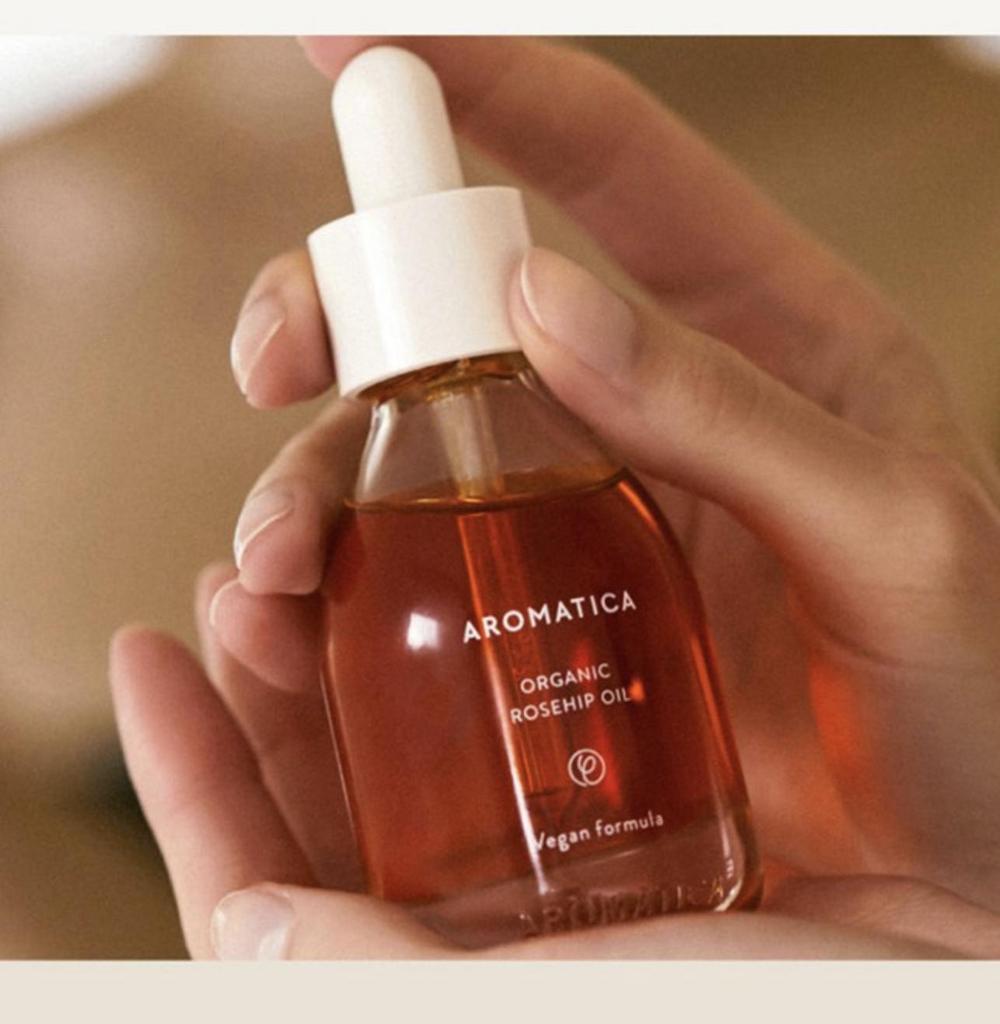 AROMATICA Органическое масло шиповника Увлажняющий уход для сияния 30 мл