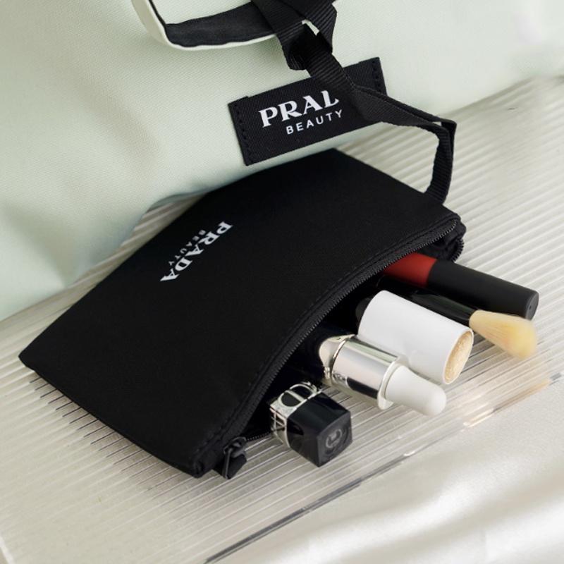 Prada Фасолевый зеленый/Розовый Большая вместимость Портативная косметичка Хранение Фасолевый зеленый большая вместимость портативная косметичка