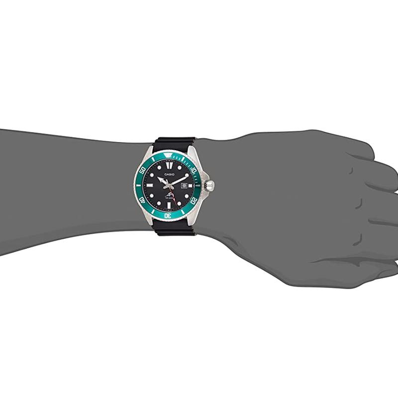Casio Серия STANDARD Swordfish Серия Water Ghost Водонепроницаемость 200 м Кварцевый механизм со светонакопителем Ремешок из смолы и нержавеющей стали Японский и MDV-106B-1A3VCF