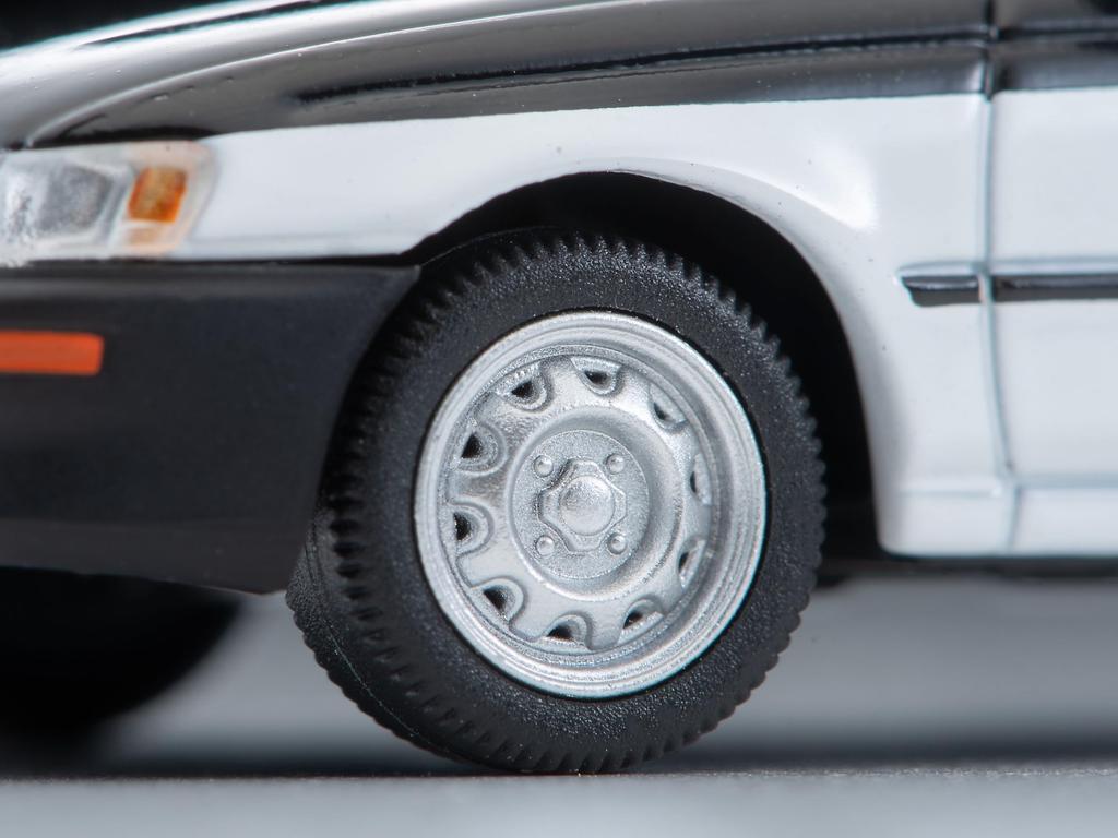 TOMYTEC Tomica Limited Vintage Neo LV-N334b Toyota Sprinter Van ALSOK Finished Product