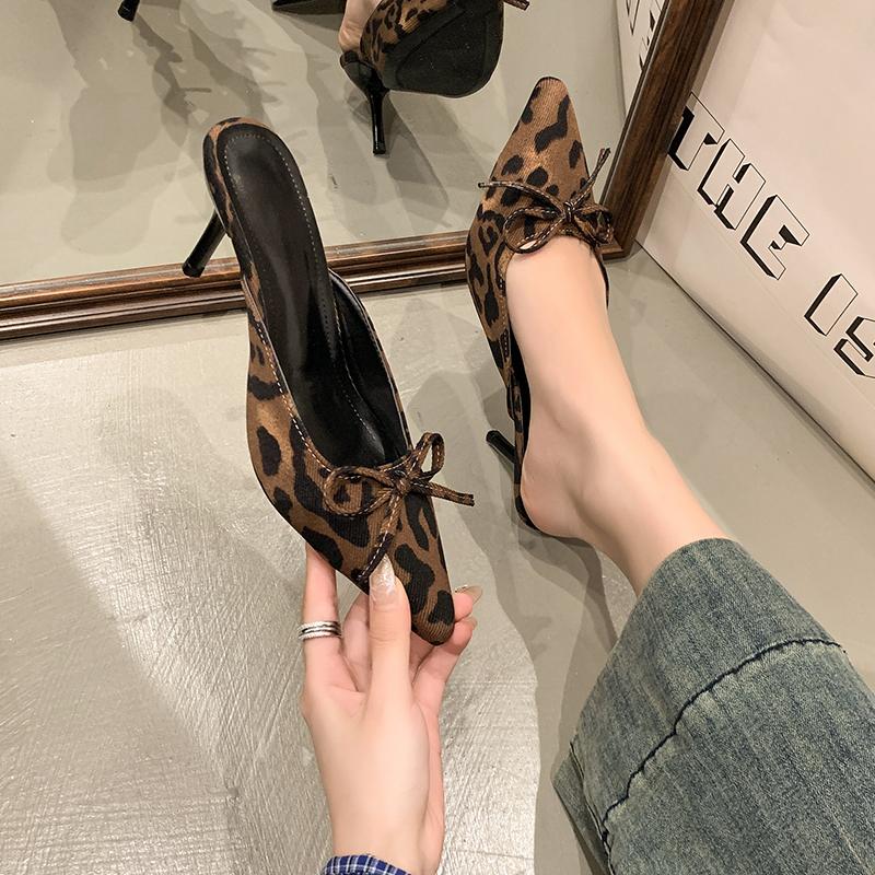 Новые женские туфли-мюли с леопардовым принтом на высоком каблуке, с острым носком, на тонком низком каблуке, сандалии, женские мюли, обувь Zapatos Mujer