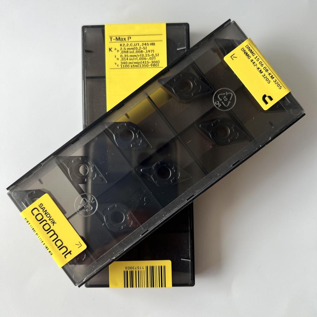 Sandvik / DNMG150608-KM 3205 / Оригинальные шведские твердосплавные пластины 10 шт.