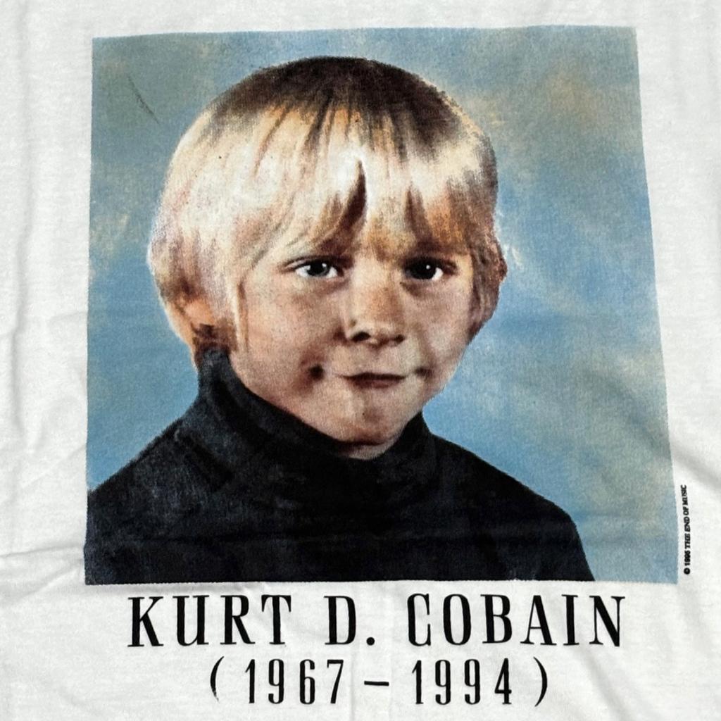Винтажная футболка с портретом Курта Кобейна 1967-1994 Мемориальная Детская Nirvana Размер L ПЕРЕПЕЧАТКА