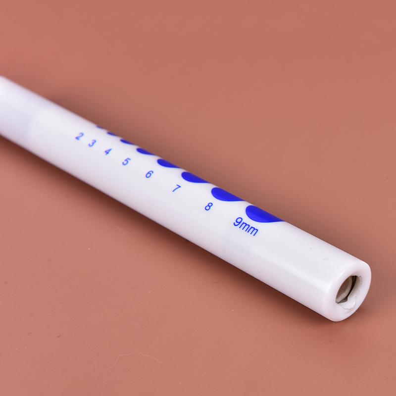 Ручка скорой помощи привела Penlight медицинского диагноза медсестры с светом ручки датчика зрачка