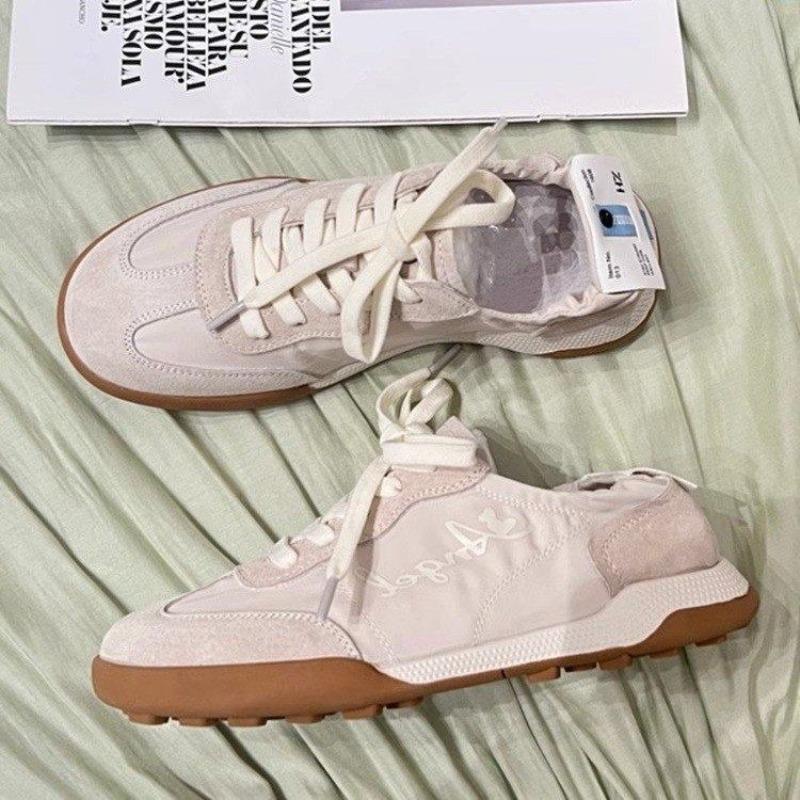 Leather Women's New Ballet Lace-up Retro Versatile, Lightweight and Breathable Sports Little White Shoes