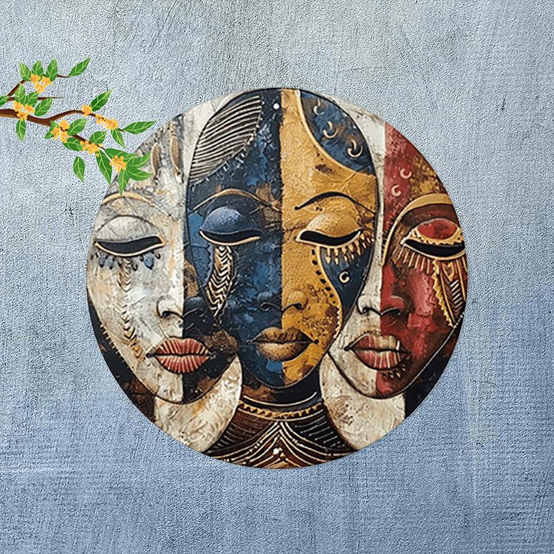 Прочная деревянная вывеска - уникальный круглый дизайн с изображением масок - идеально подходит для домашнего декора, потрясающего настенного искусства, декоративных акцентных постеров