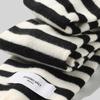 Studio Salt [24 WINTER][SALT Label] NOAH STRIPE KNIT MUFFLER_IVORY/BLACK