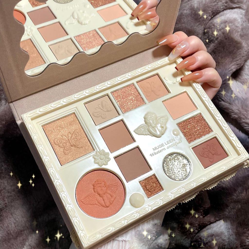 Палетка теней для век Nude Cosmetics 12 цветов с матовым, сияющим и глиттерным финишем, включает румяна и зеркало