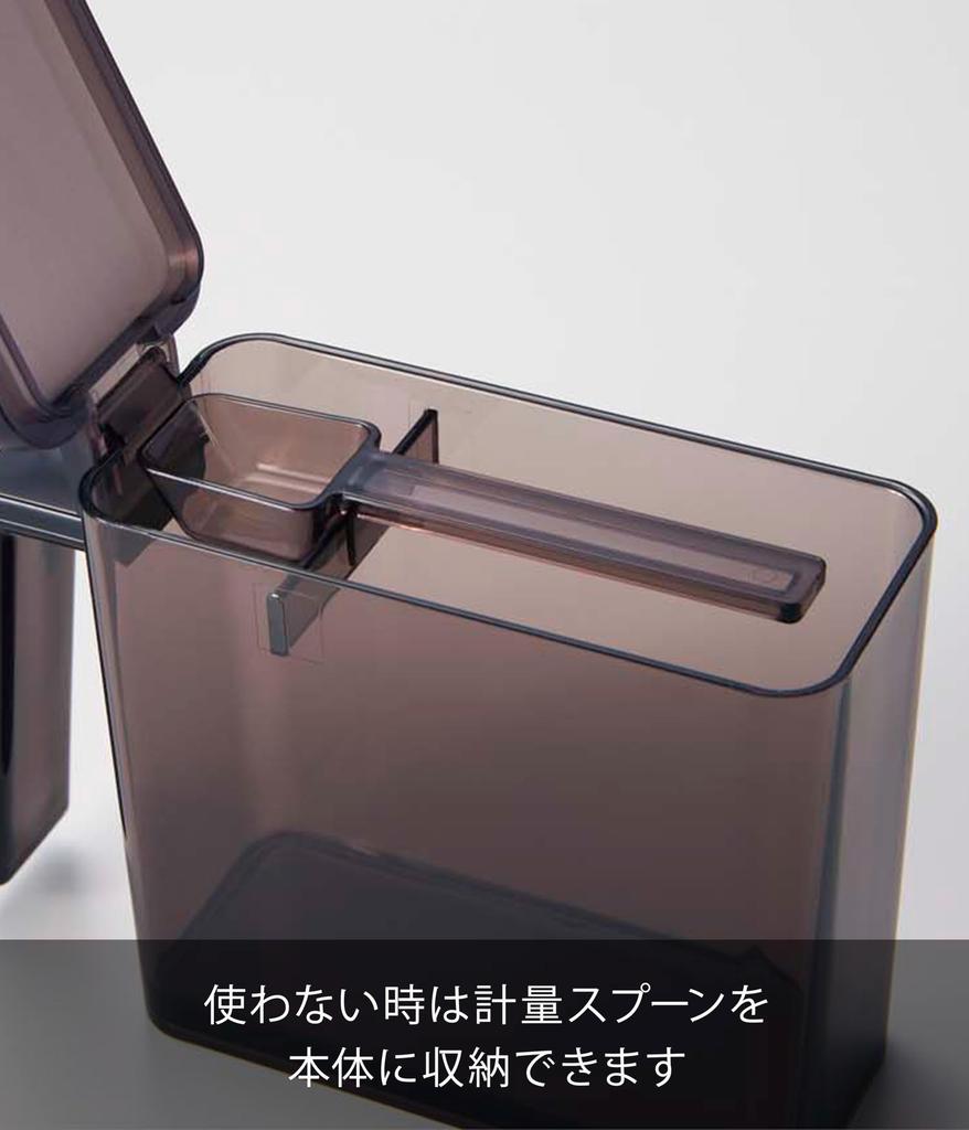 Диспенсер для специй Yamazaki Tower S 2868 Черный