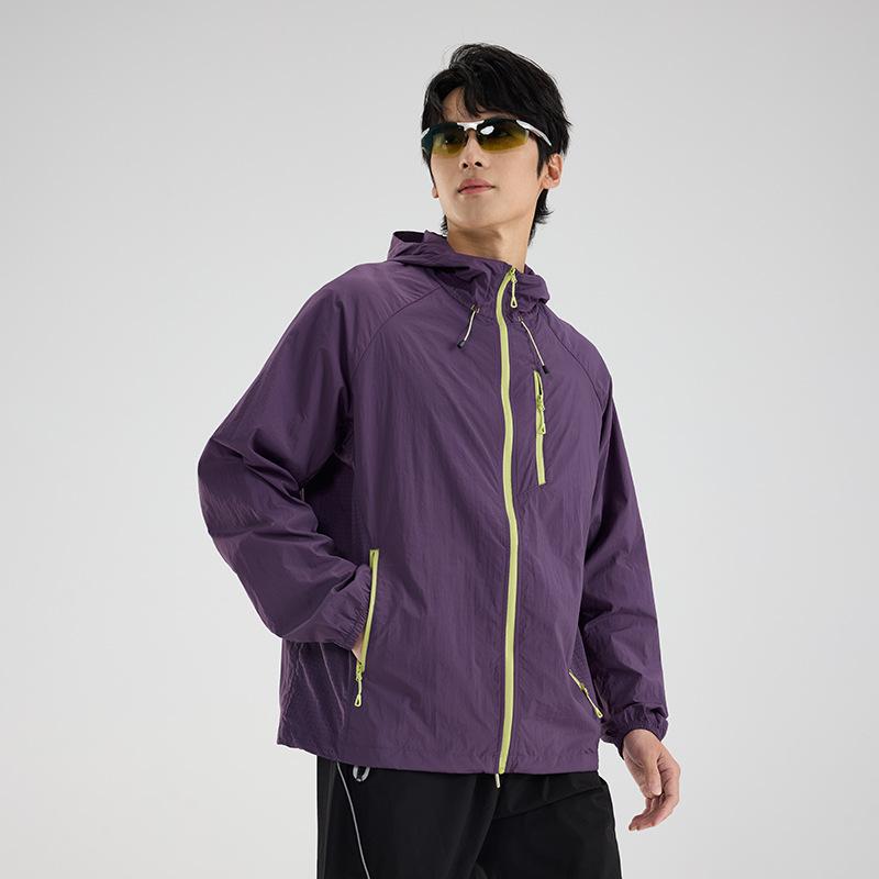 Mountain sunscreen clothing for women, small UV protection, light and thin loose and breathable men's sunscreen clothing can store skin clothing