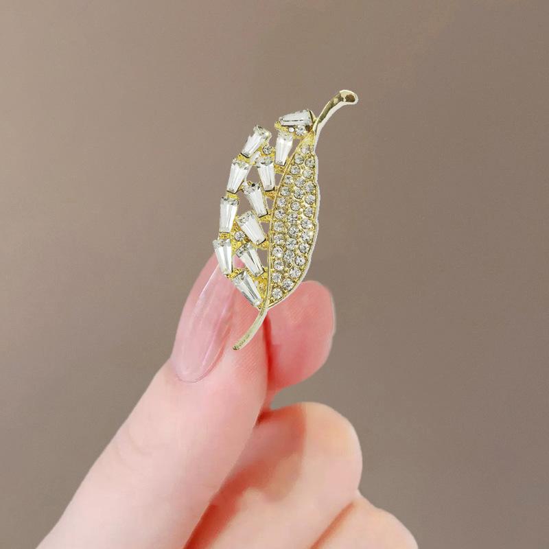 High-End Brooches, Women'S Sense Of Luxury, Niche, High-End Pins, Elegant Temperament, Fixed Clothes, Suits, Pearl Jewelry