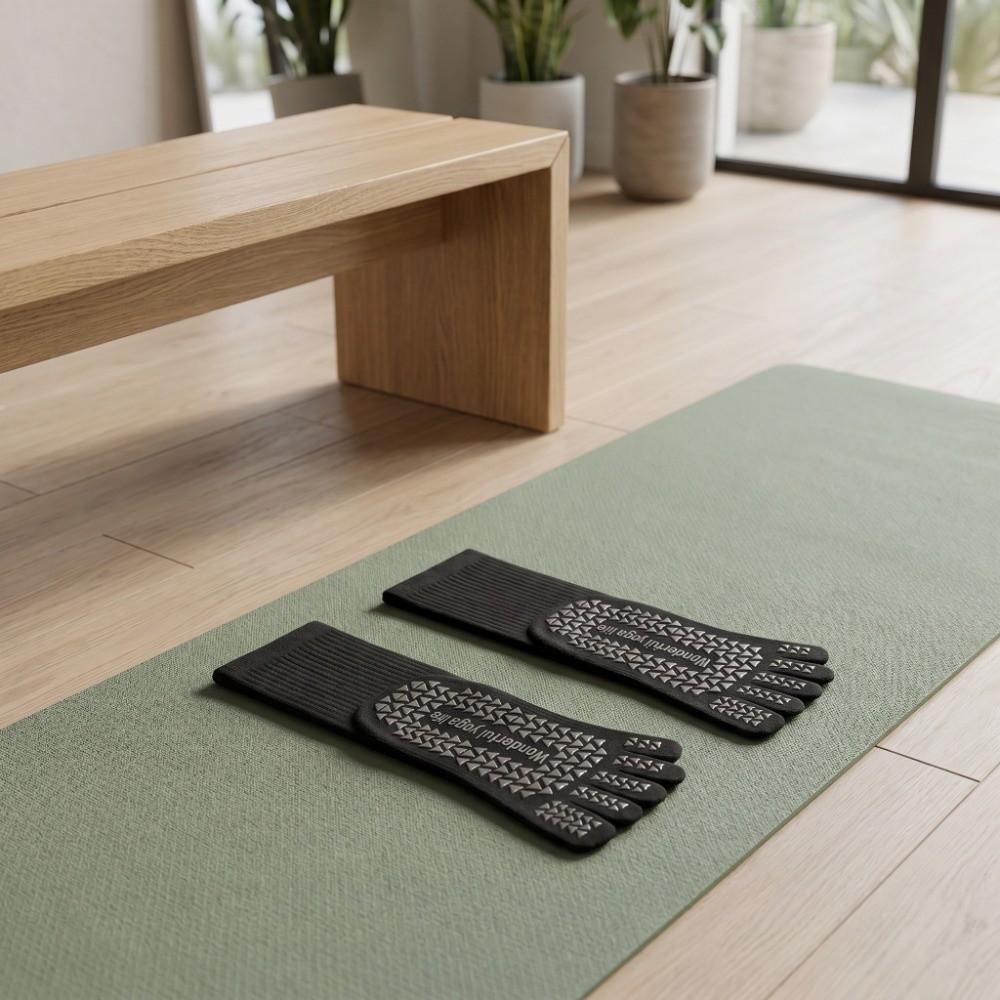 Separate Fingers Women Yoga Socks Silicone Anti-slip Sport Pilates Socks Sports Toe Socks  Dance