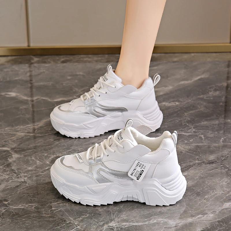 Мода 2024 осень мода новые повседневные легкие универсальные спортивные кроссовки с увеличенной толстой подошвой женские спортивные кроссовки