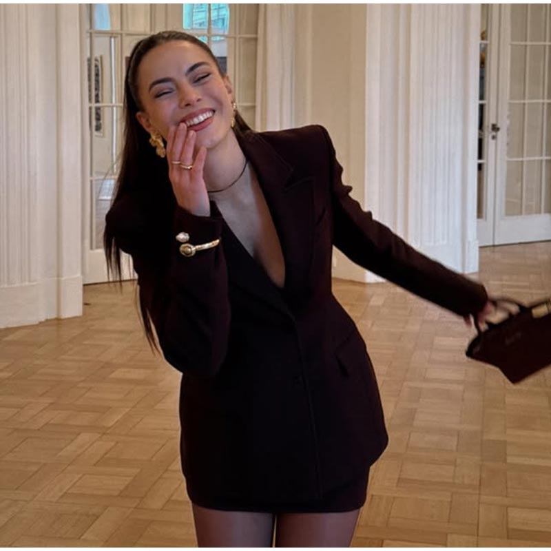 Элегантный женский однотонный блейзер с подплечниками, присборенный на талии пиджак с длинным рукавом и отложным воротником 2025 года, верхняя одежда для офиса и леди