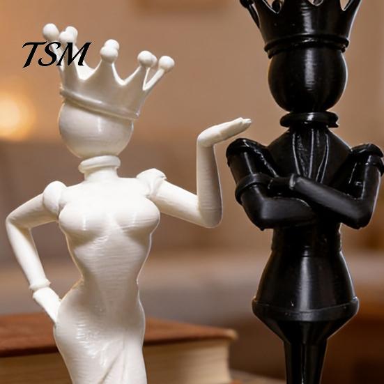 Small Decorative Statues 2 Pcs Chess King And Queen Statue, 3D Printed Abstract Niche Home Office Decor Figure, Modern Piece Sculpture for Living